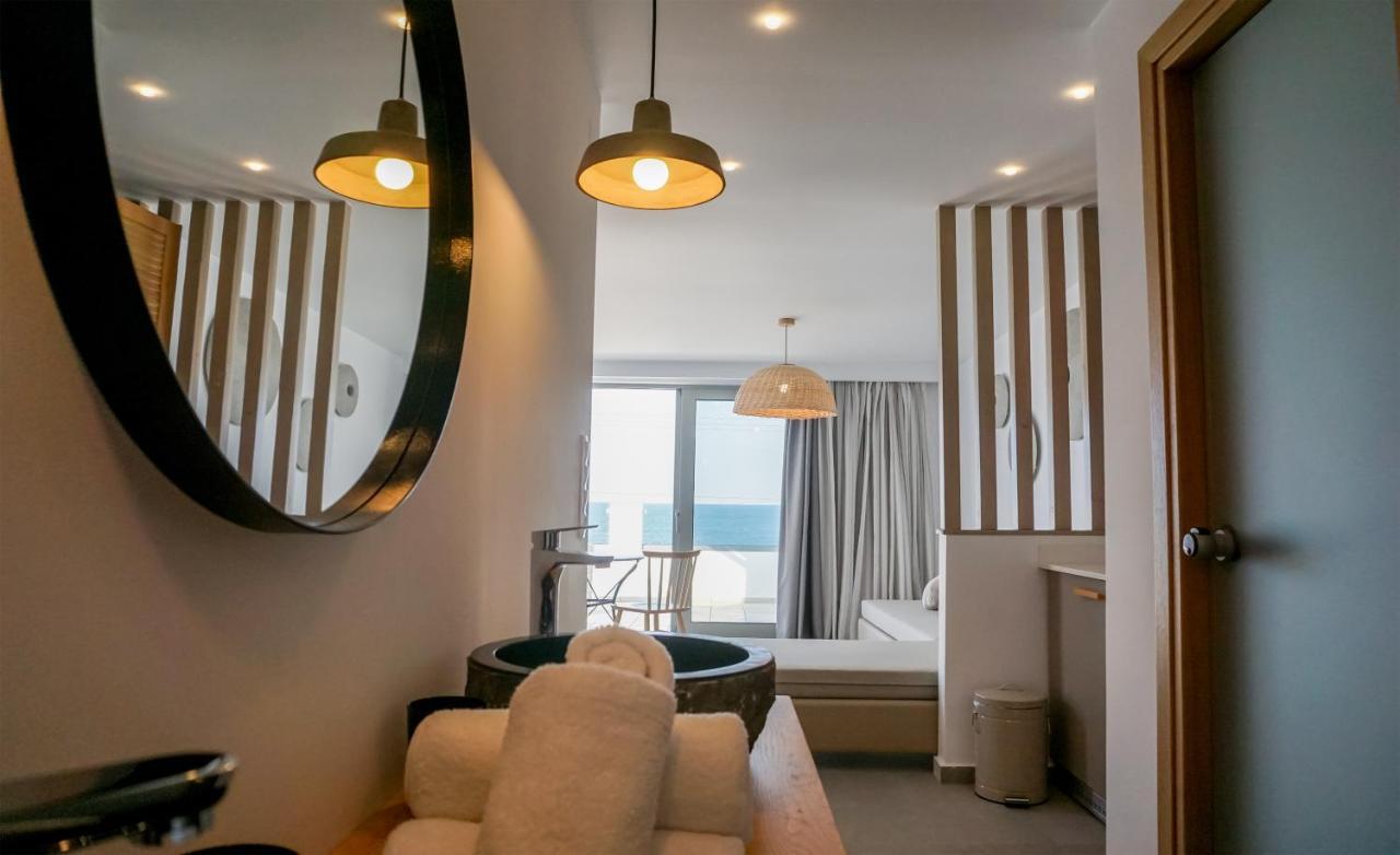 Laia Seafront Luxury Apartments Агия-Пелагия  Экстерьер фото